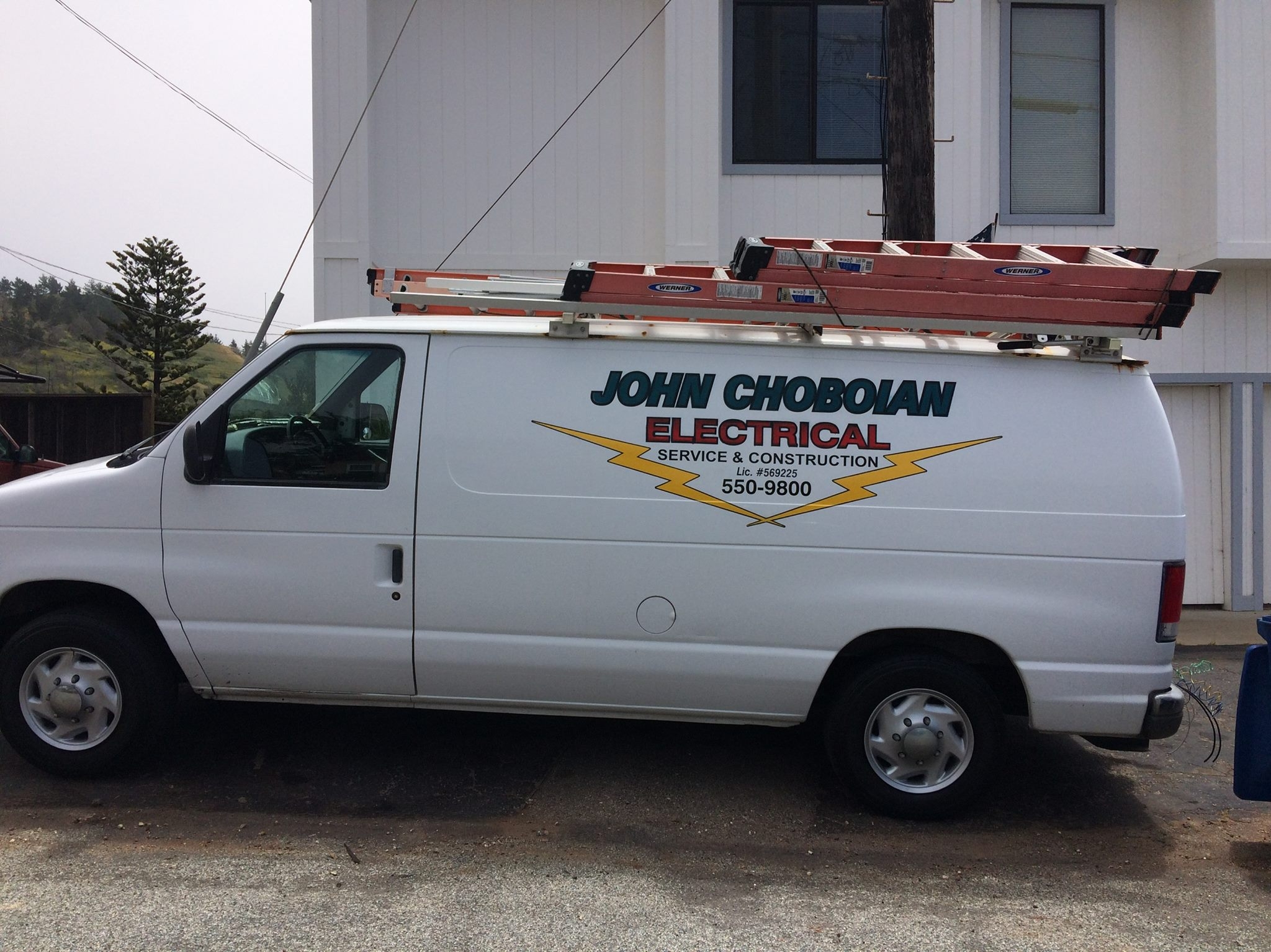 JOHN CHOBOIAN Service & Construction